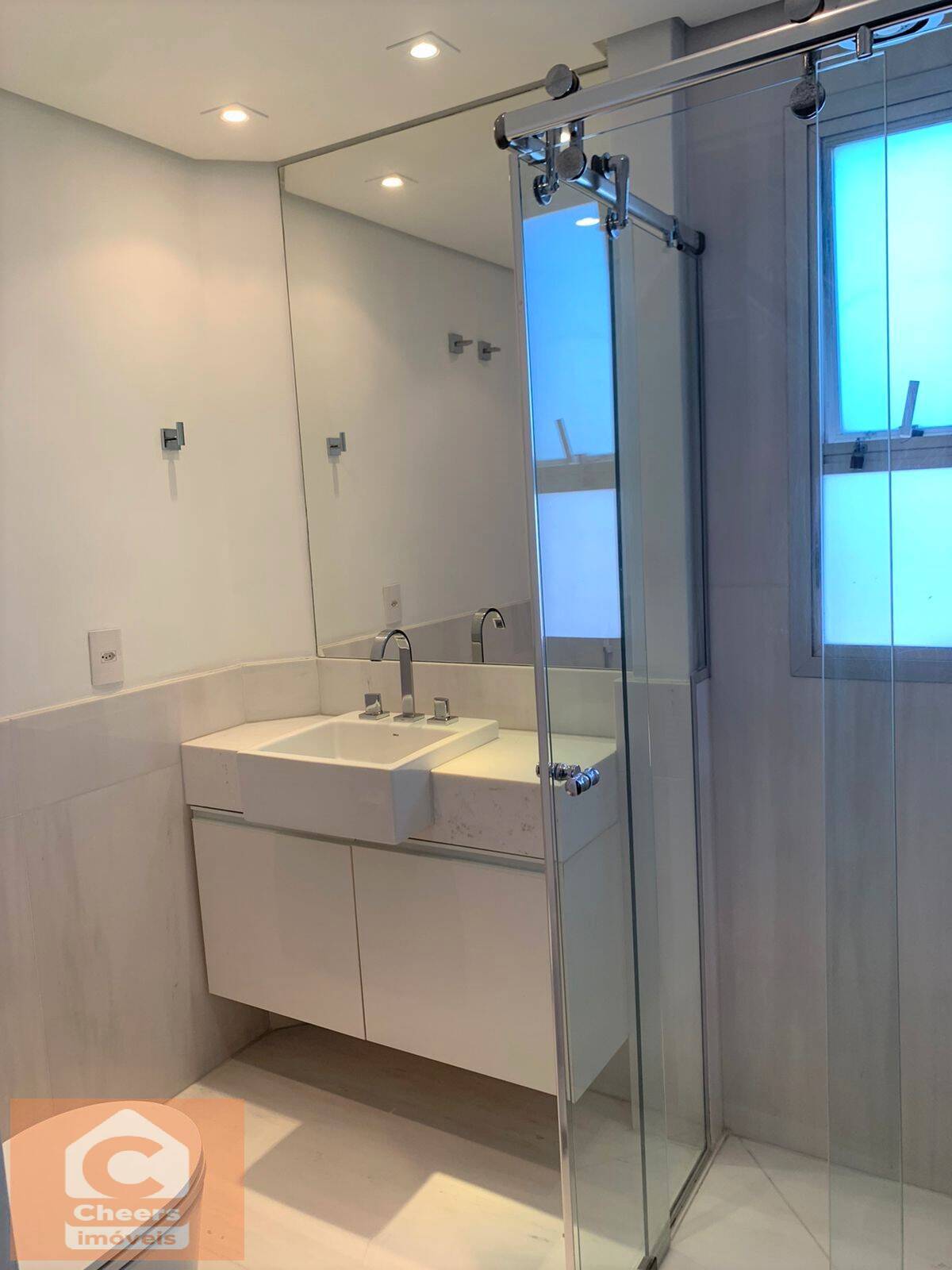 Apartamento à venda e aluguel com 3 quartos, 210m² - Foto 8