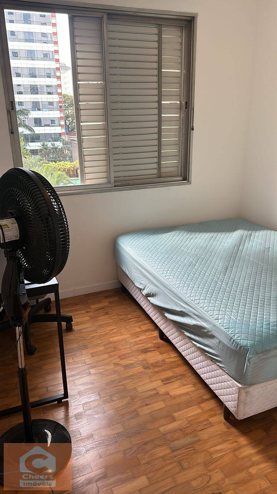 Apartamento à venda e aluguel com 2 quartos, 71m² - Foto 5