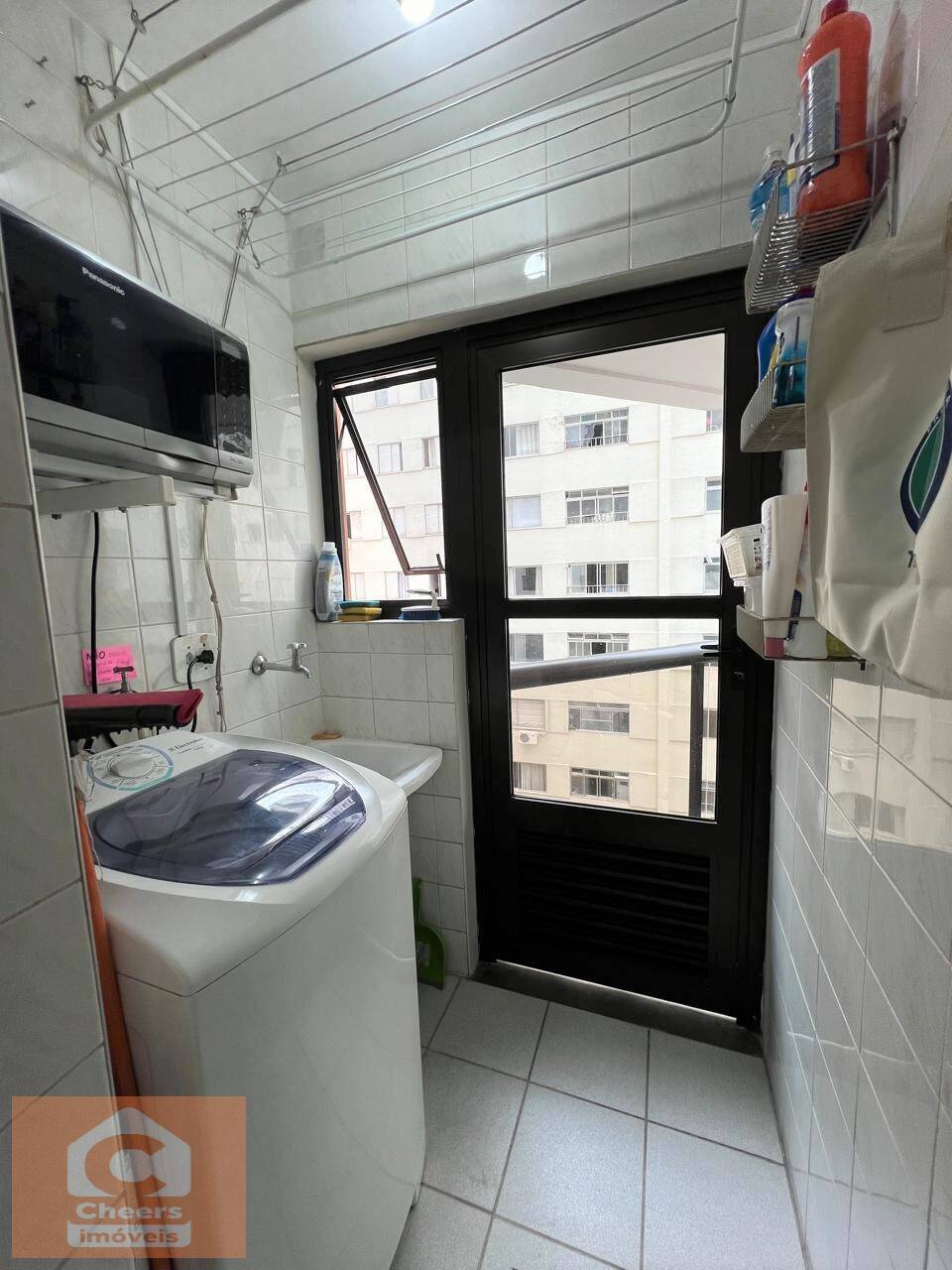 Apartamento à venda com 2 quartos, 68m² - Foto 11