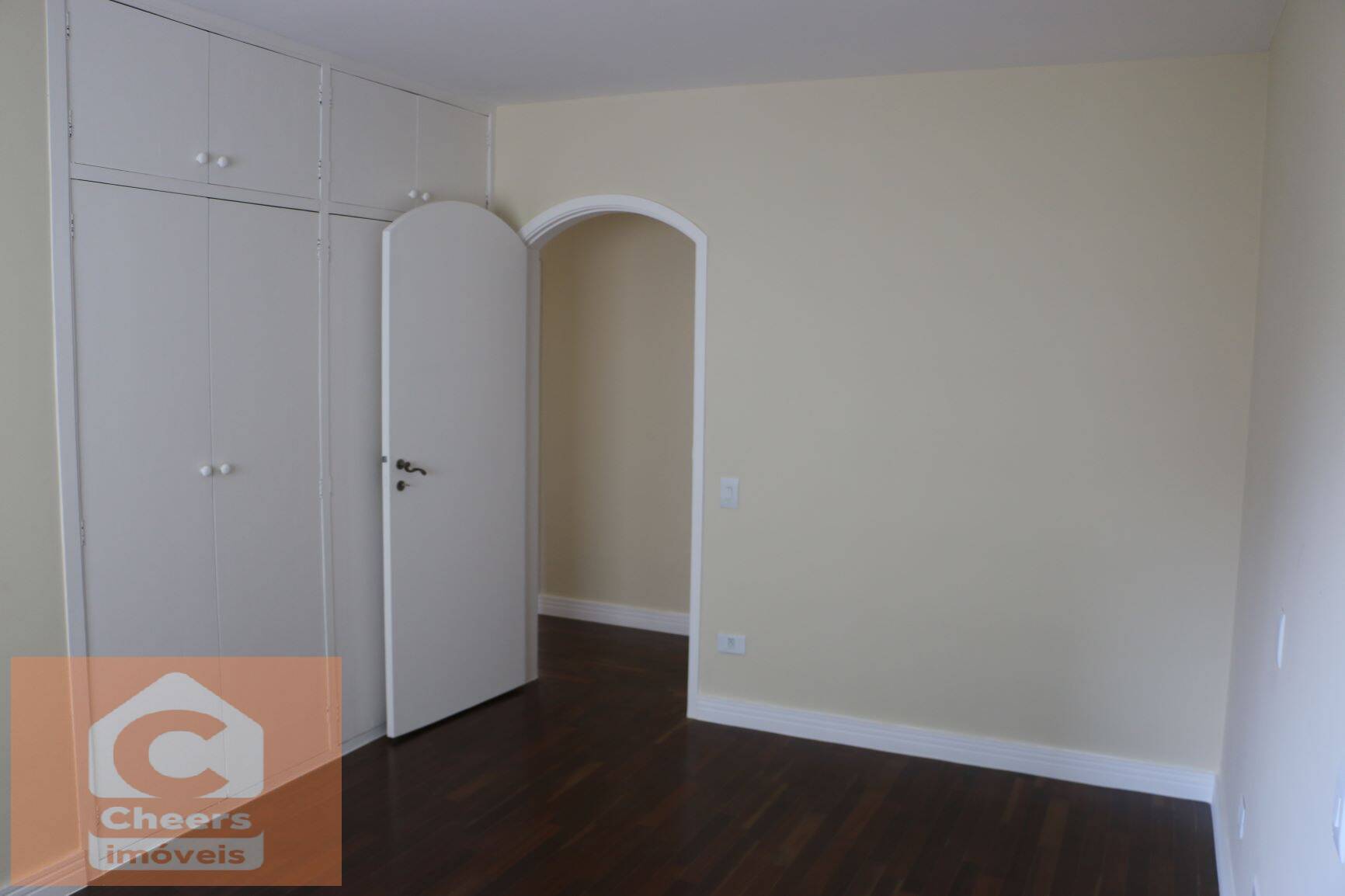 Apartamento à venda com 4 quartos, 241m² - Foto 12