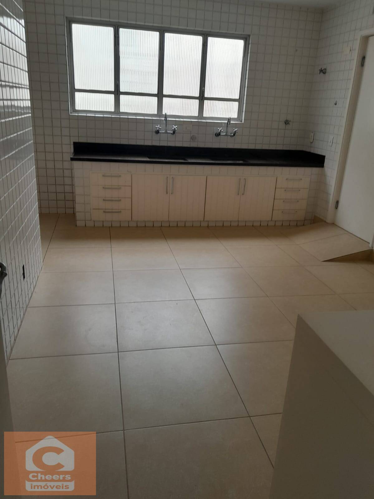 Apartamento para alugar com 3 quartos, 251m² - Foto 14