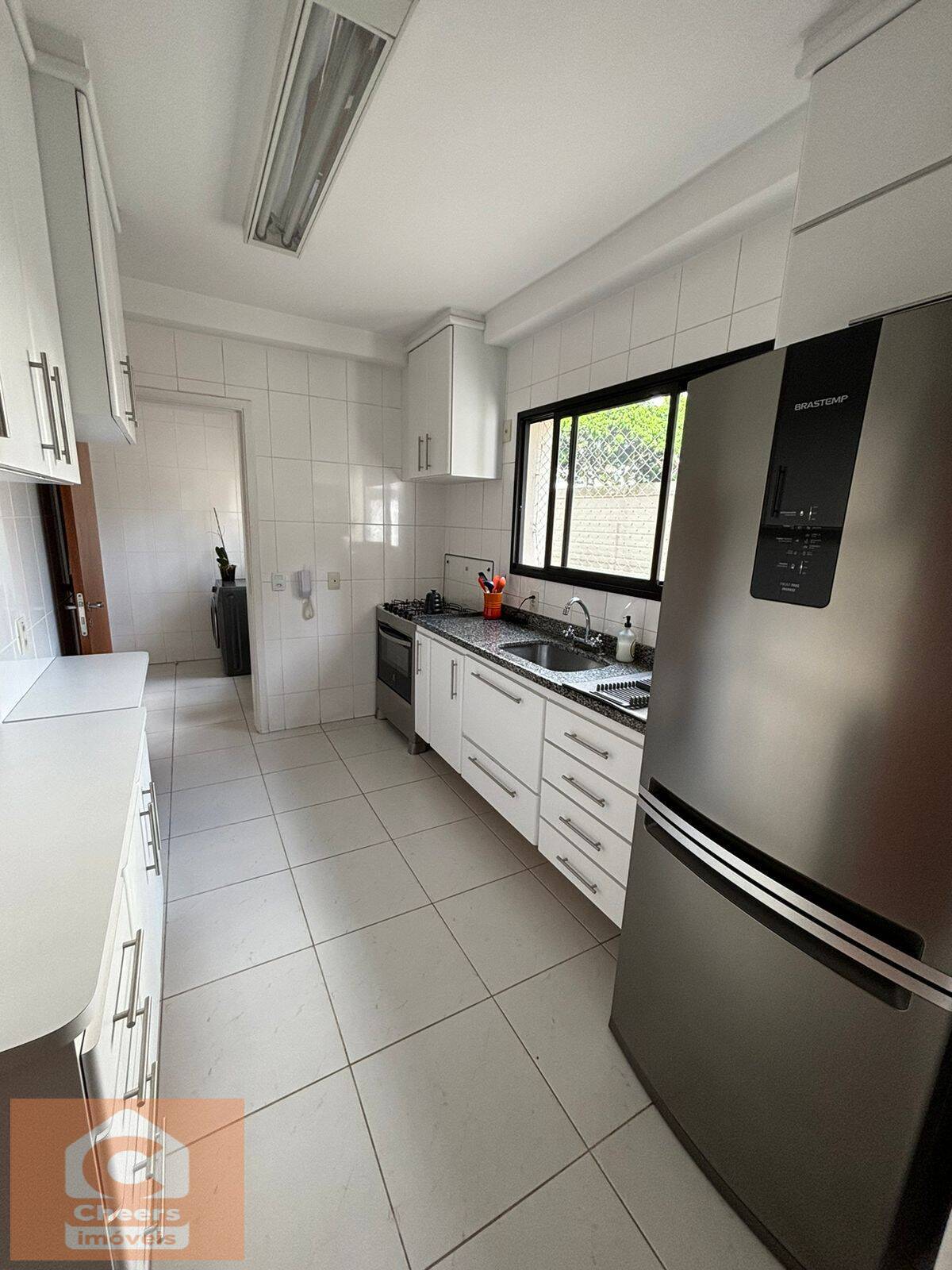 Apartamento à venda e aluguel com 3 quartos, 92m² - Foto 17