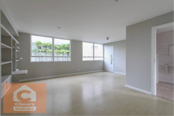 Apartamento para alugar com 3 quartos, 120m² - Foto 2