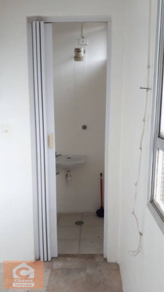 Apartamento para alugar com 3 quartos, 120m² - Foto 15