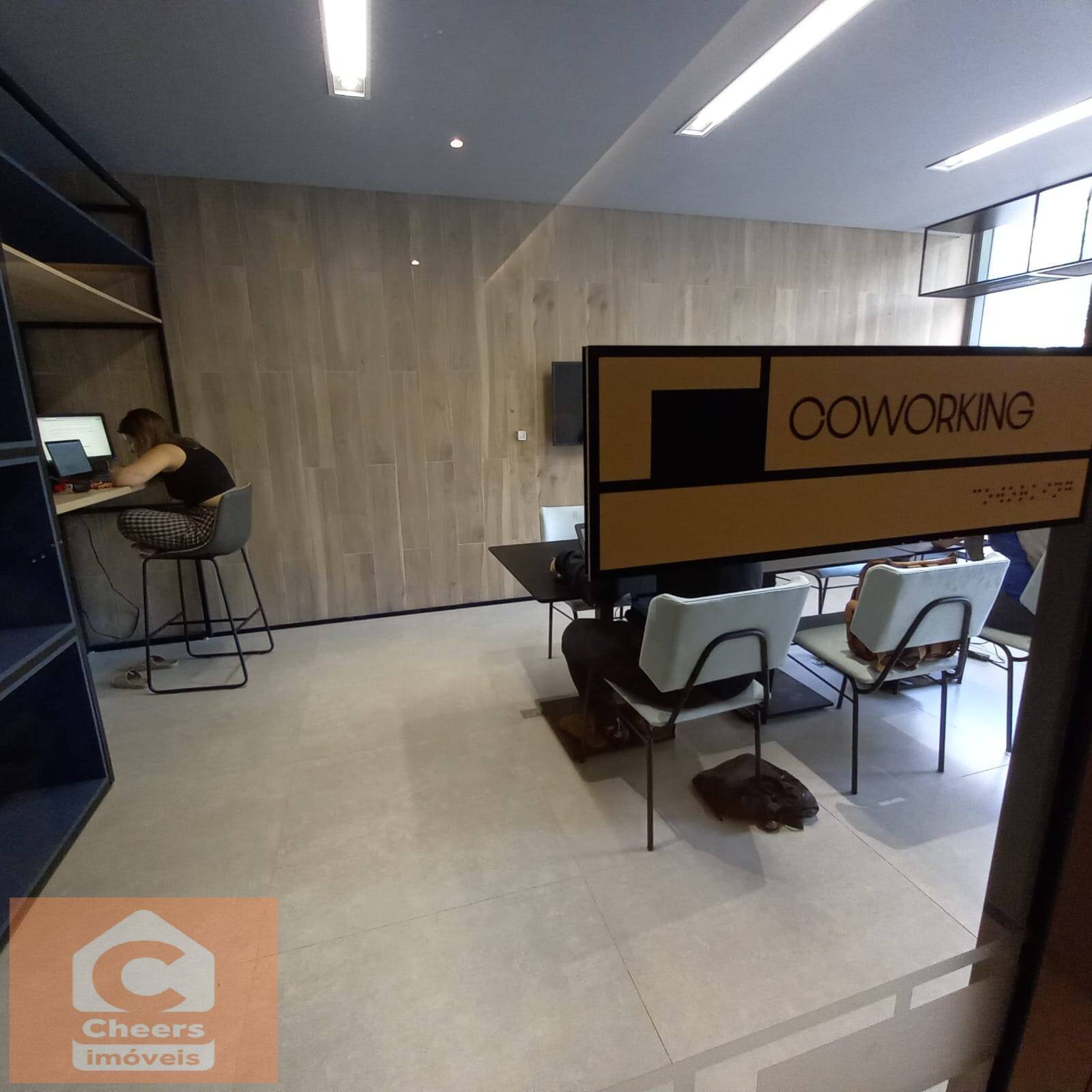 Apartamento para alugar com 1 quarto, 31m² - Foto 35