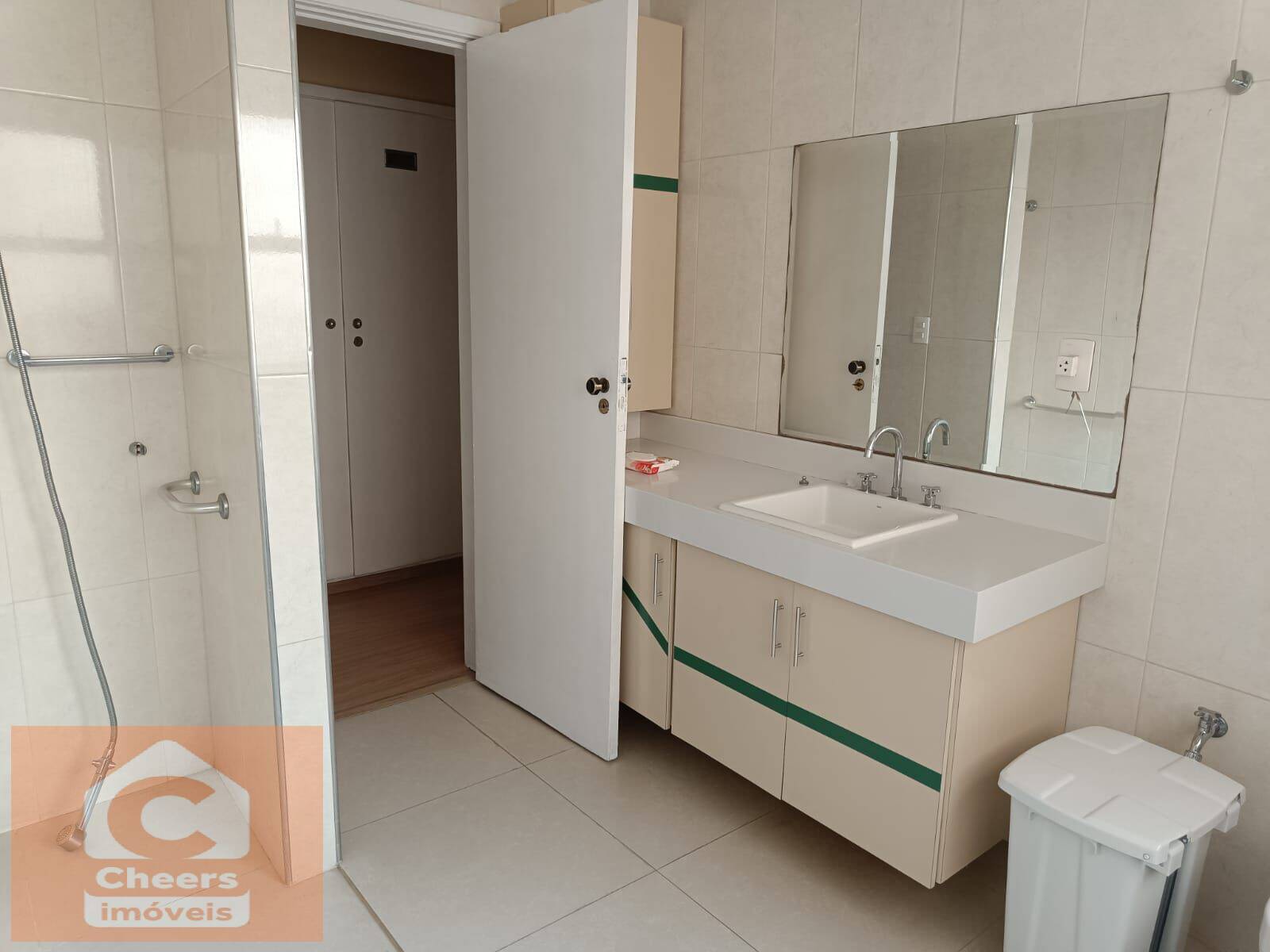 Apartamento à venda e aluguel com 3 quartos, 216m² - Foto 11