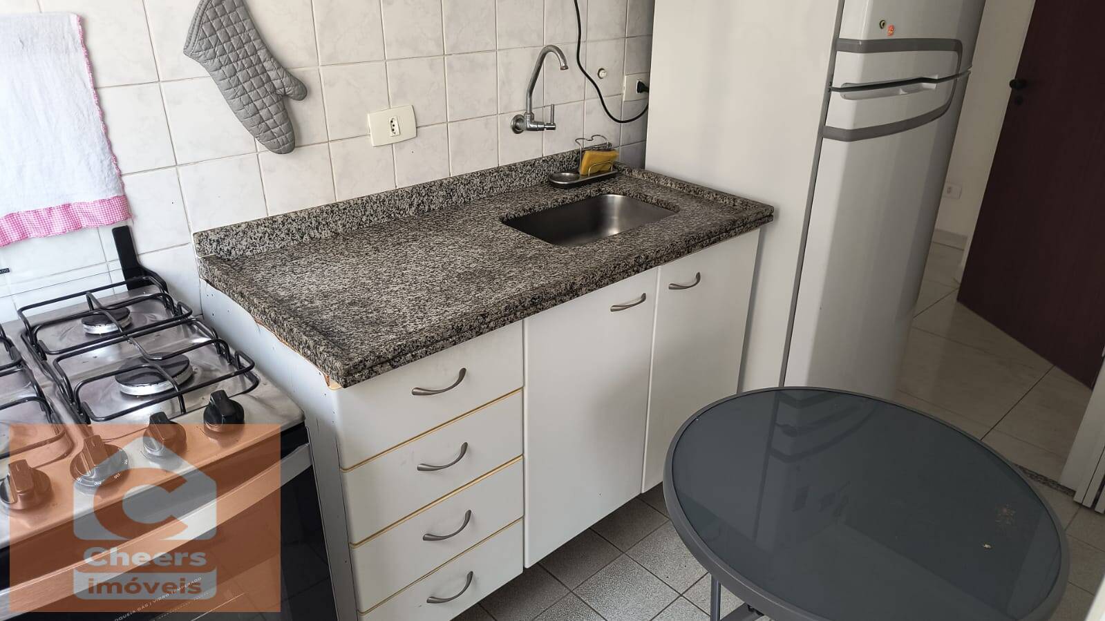 Apartamento à venda com 1 quarto, 34m² - Foto 9