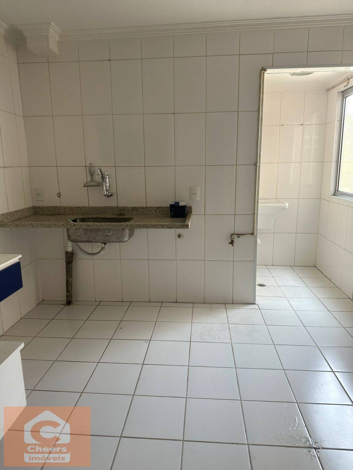 Apartamento à venda com 2 quartos, 60m² - Foto 13