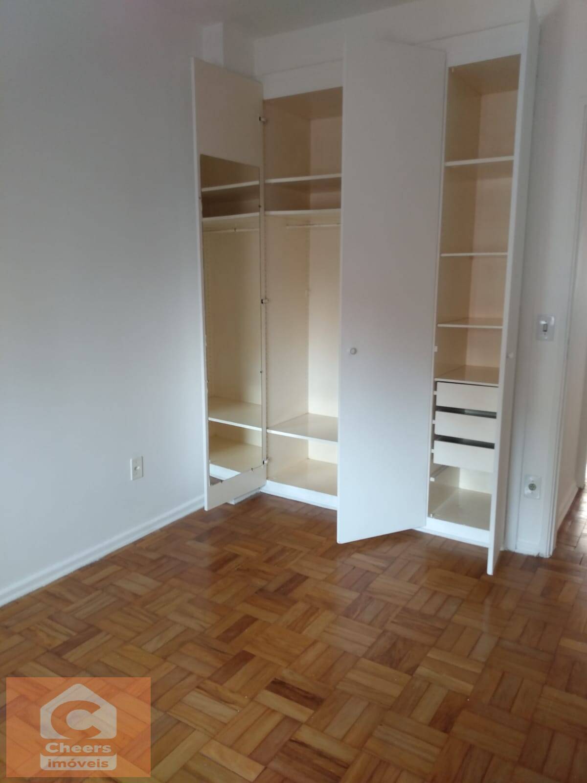 Apartamento à venda e aluguel com 3 quartos, 105m² - Foto 7