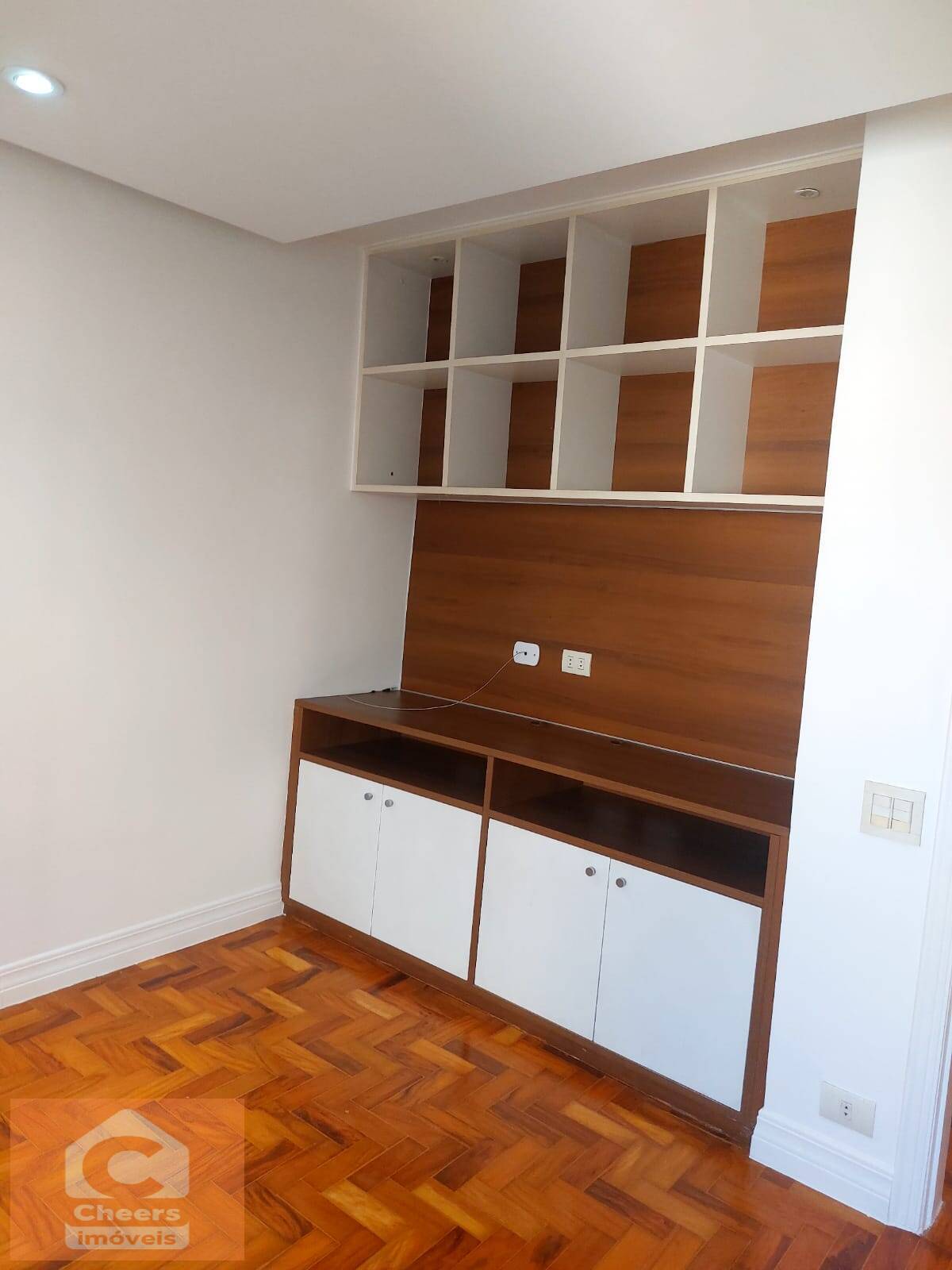 Apartamento para alugar com 4 quartos, 166m² - Foto 11