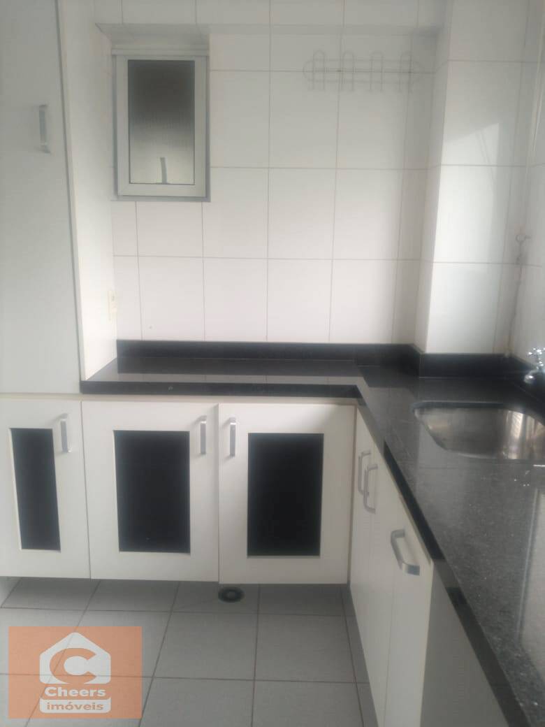 Apartamento à venda com 3 quartos, 87m² - Foto 15