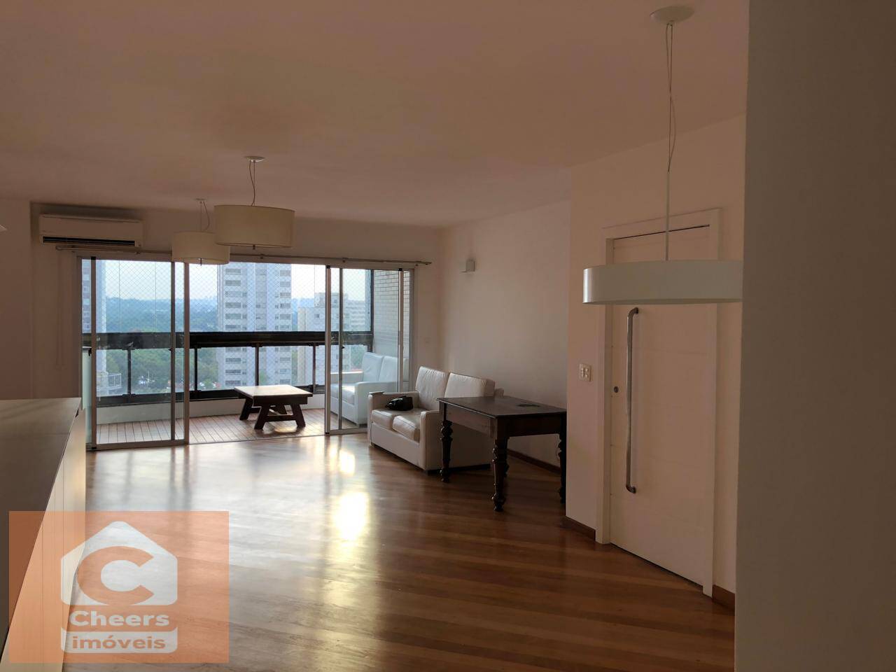 Apartamento para alugar com 3 quartos, 165m² - Foto 6