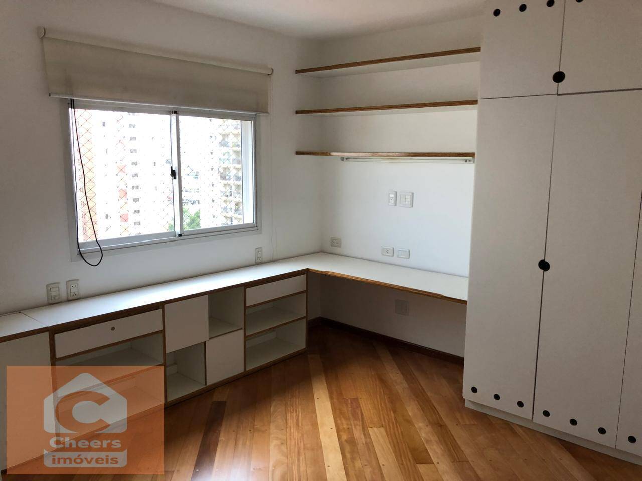 Apartamento para alugar com 3 quartos, 165m² - Foto 19