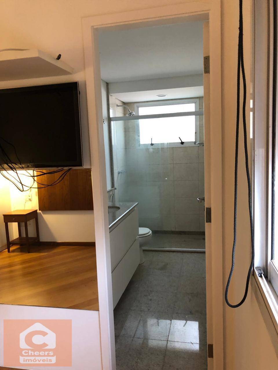 Apartamento para alugar com 3 quartos, 165m² - Foto 29