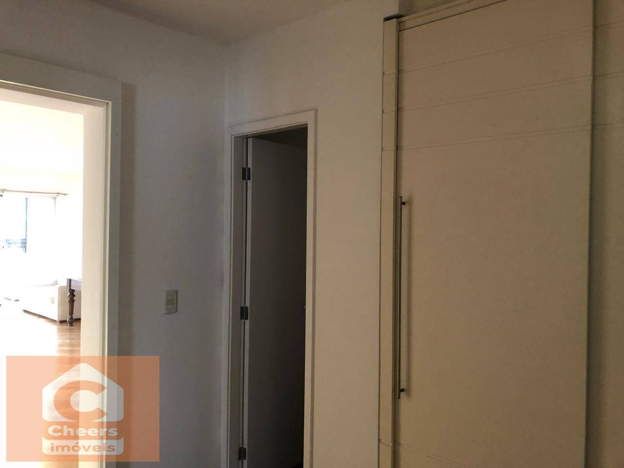 Apartamento para alugar com 3 quartos, 165m² - Foto 30