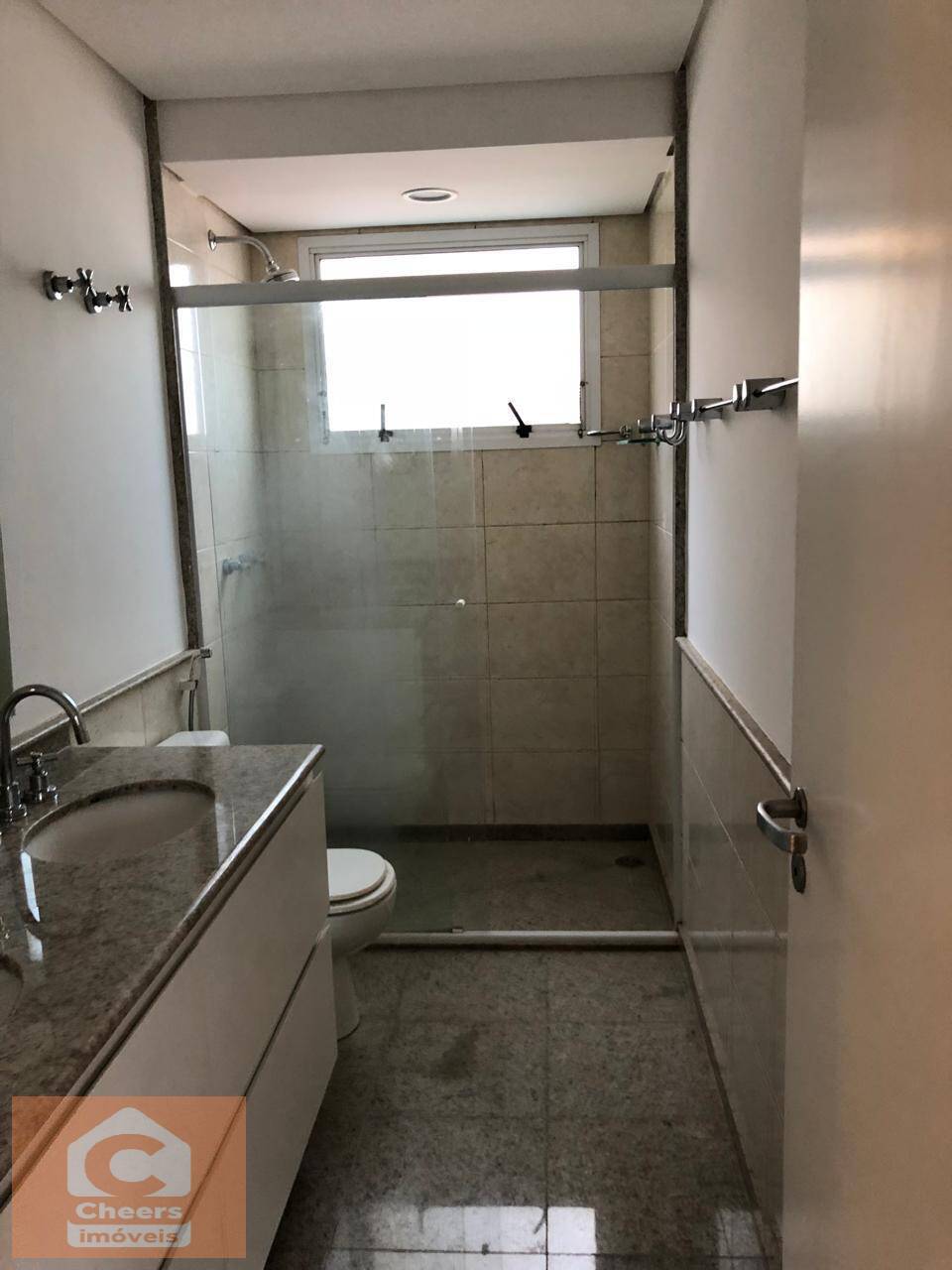 Apartamento para alugar com 3 quartos, 165m² - Foto 33