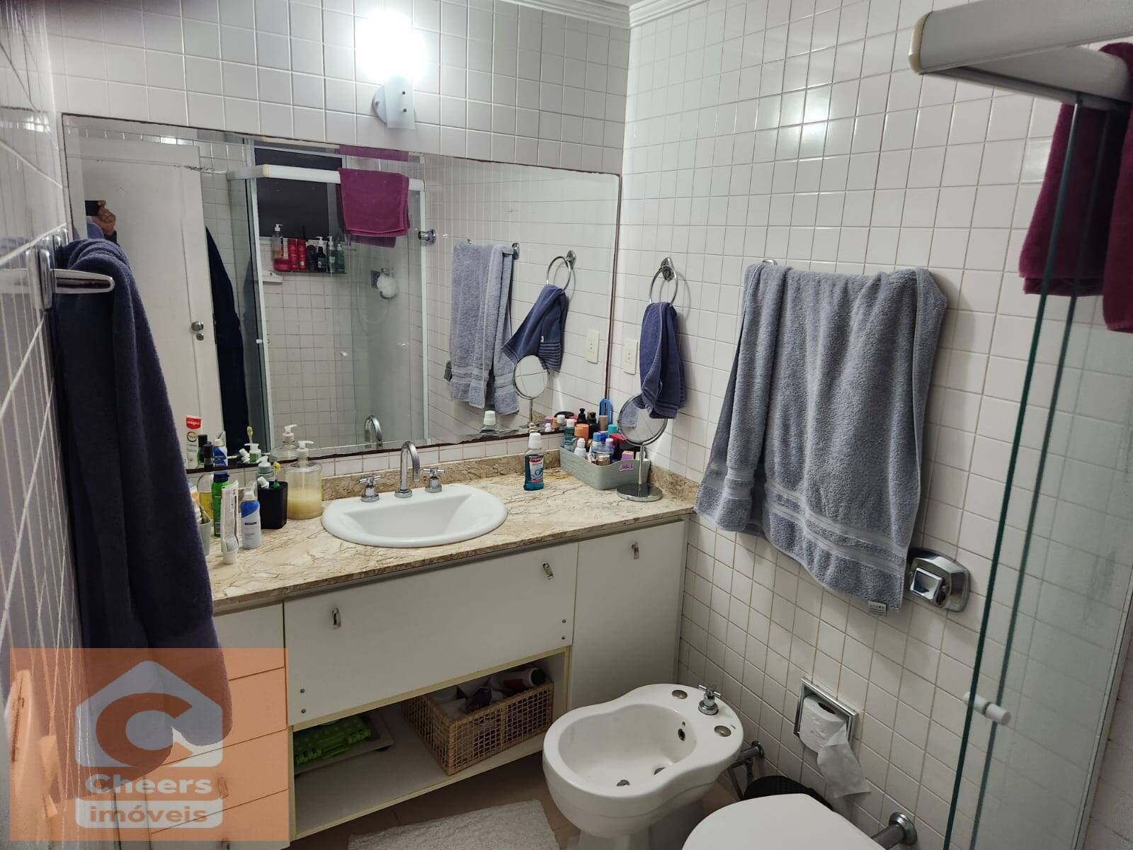 Apartamento para alugar com 3 quartos, 110m² - Foto 13