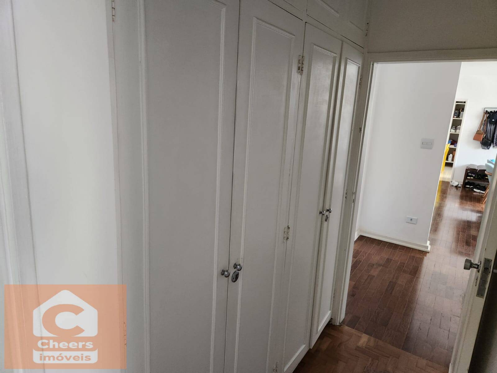 Apartamento para alugar com 3 quartos, 110m² - Foto 14