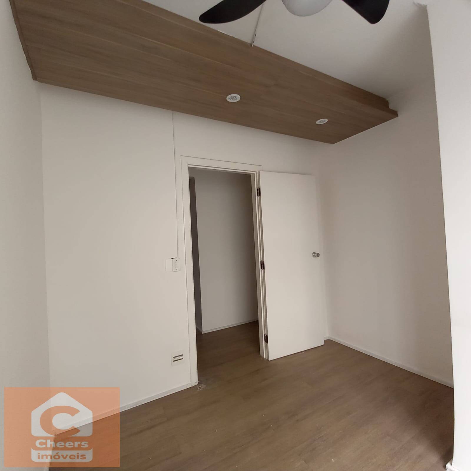 Prédio Inteiro para alugar, 79m² - Foto 7