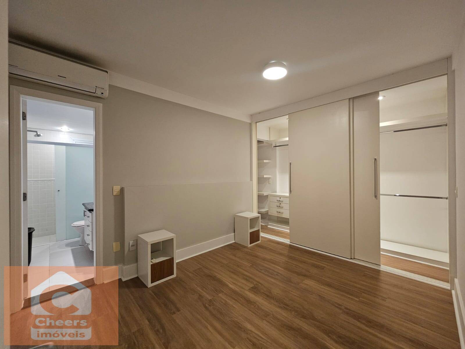 Apartamento para alugar com 2 quartos, 136m² - Foto 7