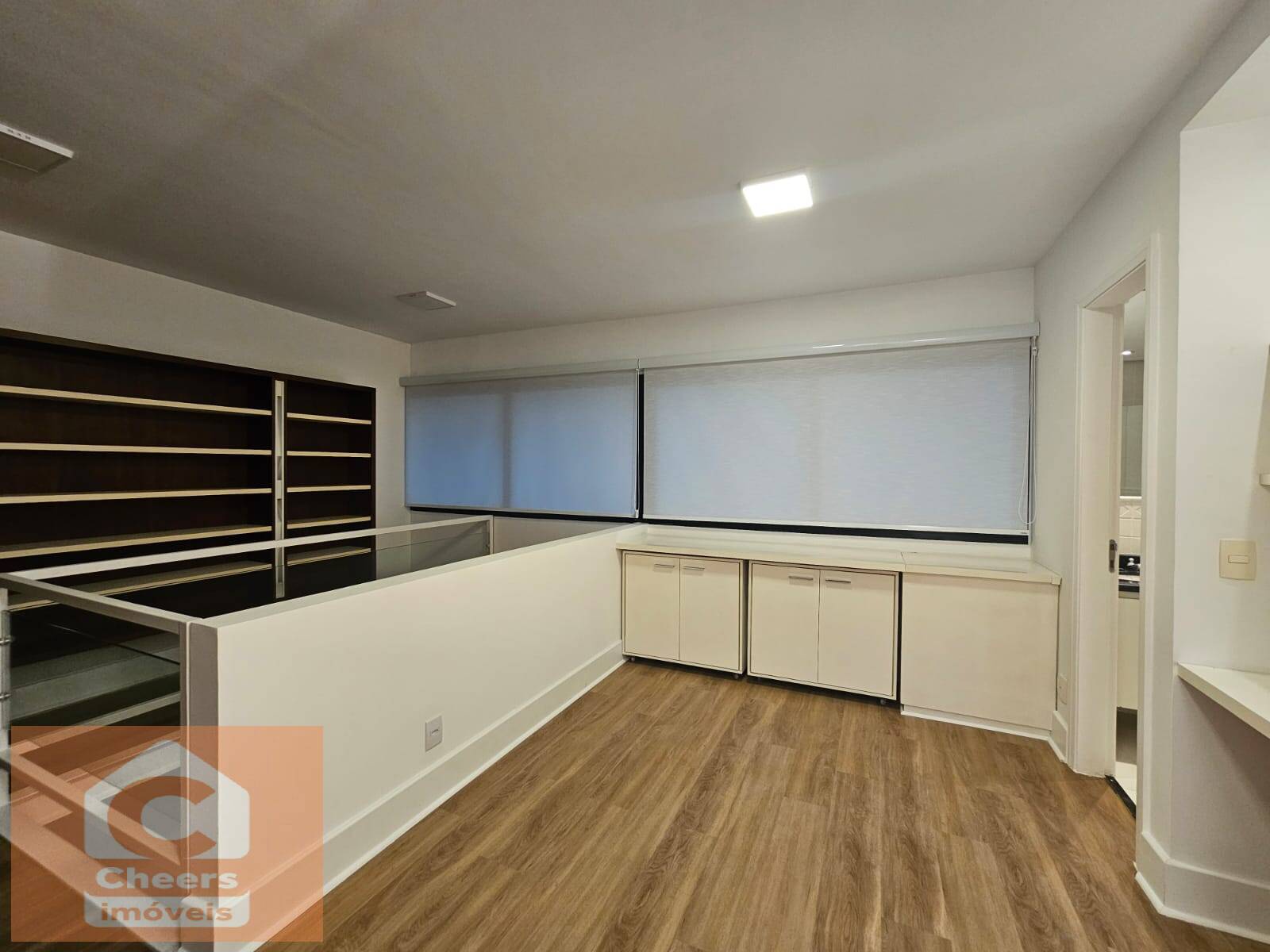 Apartamento para alugar com 2 quartos, 136m² - Foto 9