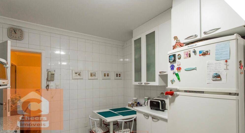 Apartamento à venda com 3 quartos, 160m² - Foto 17