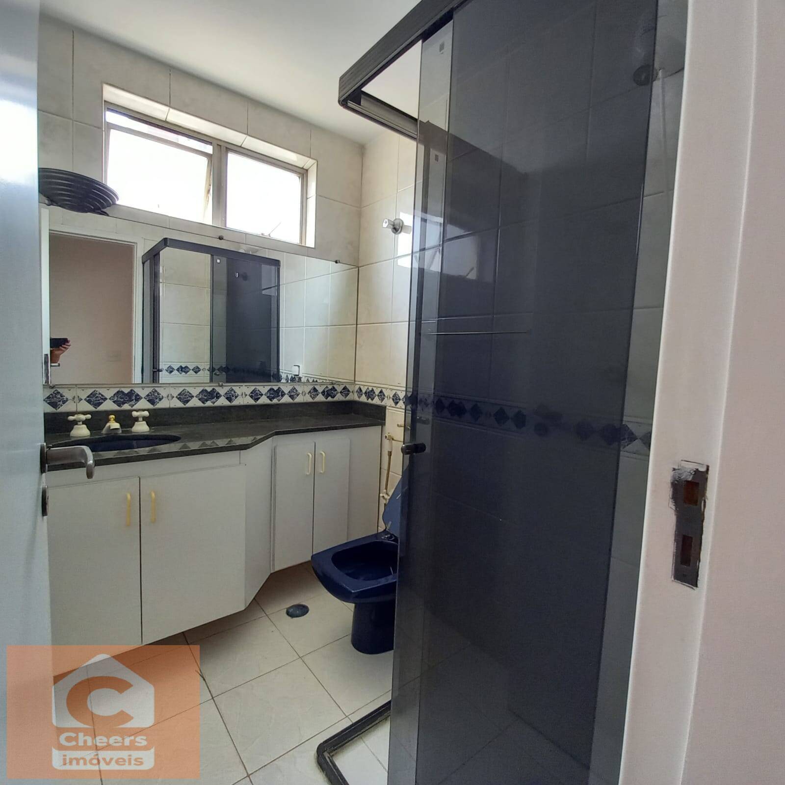 Apartamento para alugar com 3 quartos, 90m² - Foto 7