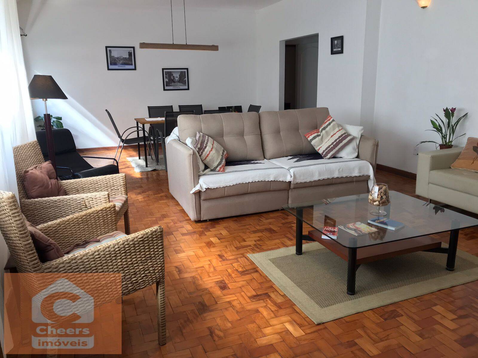 Apartamento à venda e aluguel com 3 quartos, 135m² - Foto 2