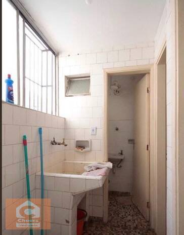 Apartamento para alugar com 3 quartos, 110m² - Foto 17