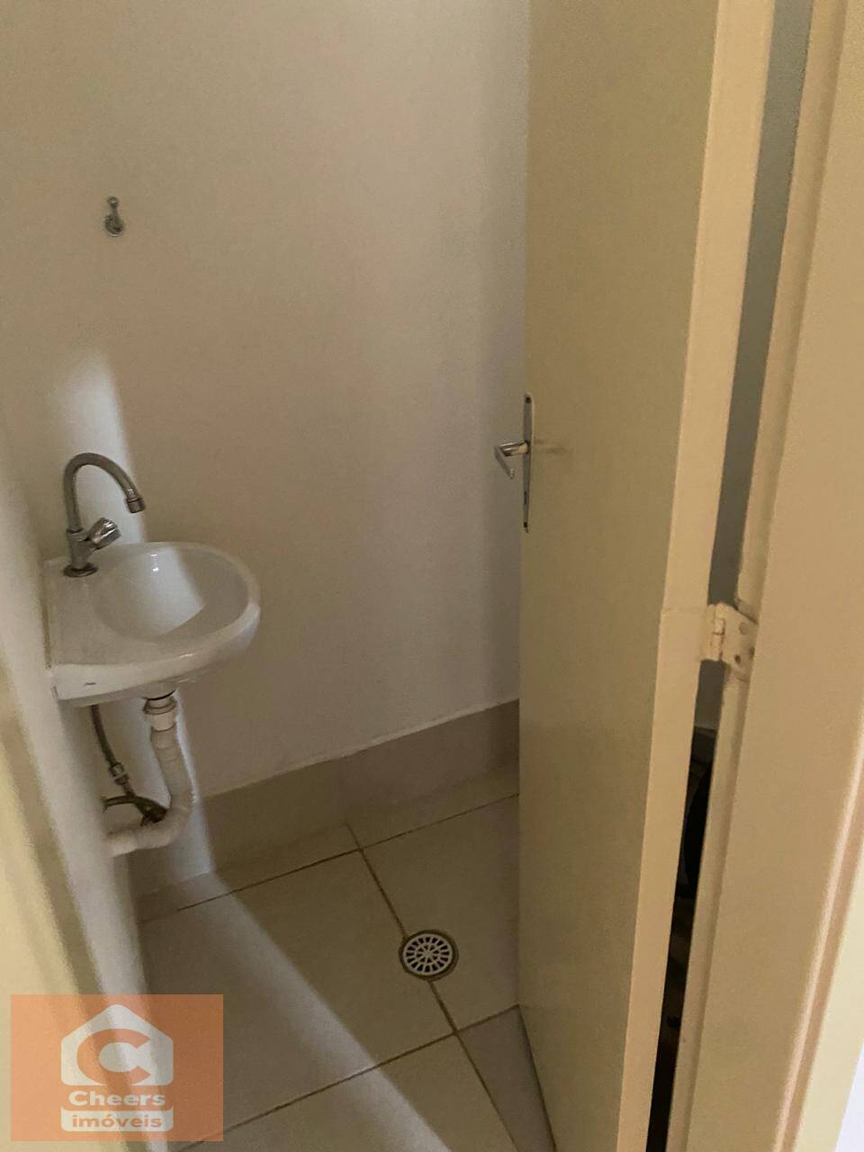 Apartamento para alugar com 3 quartos, 110m² - Foto 16