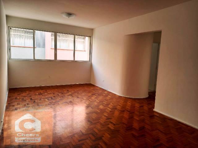 Apartamento à venda com 2 quartos, 84m² - Foto 2