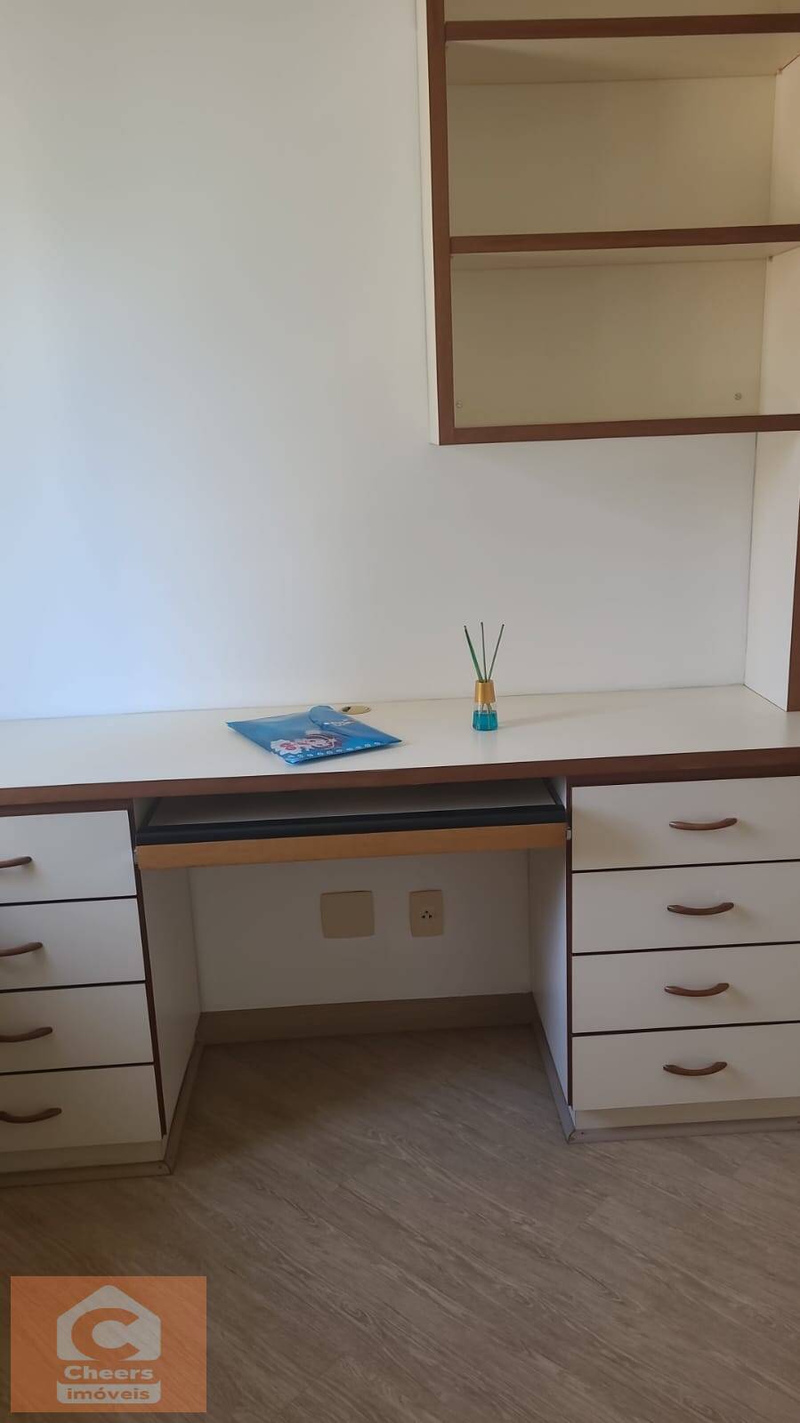 Apartamento à venda com 3 quartos, 105m² - Foto 8