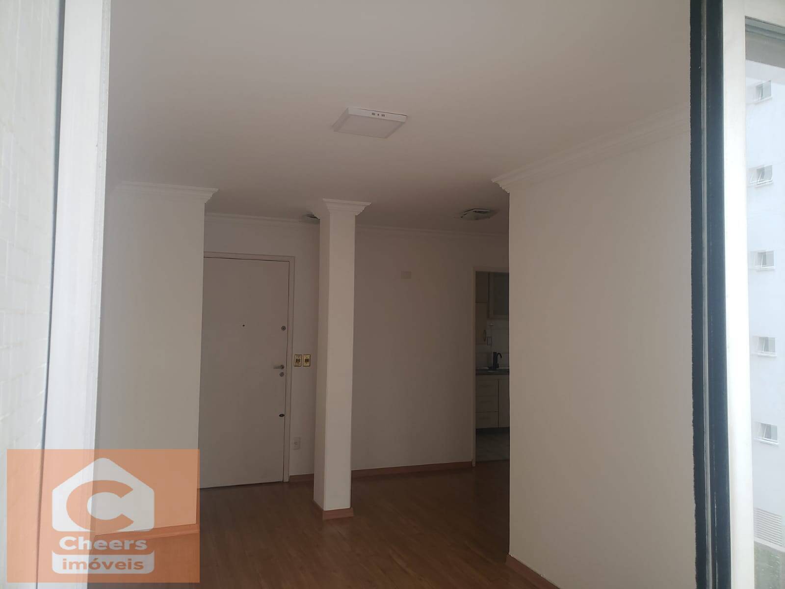 Apartamento para alugar com 2 quartos, 68m² - Foto 5