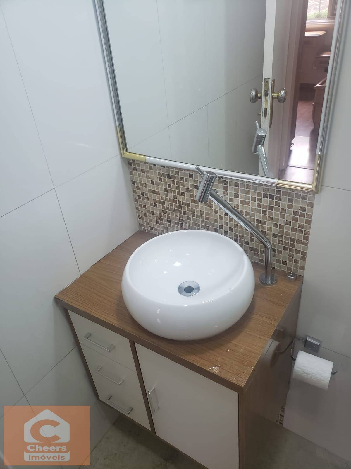 Apartamento para alugar com 2 quartos, 68m² - Foto 13