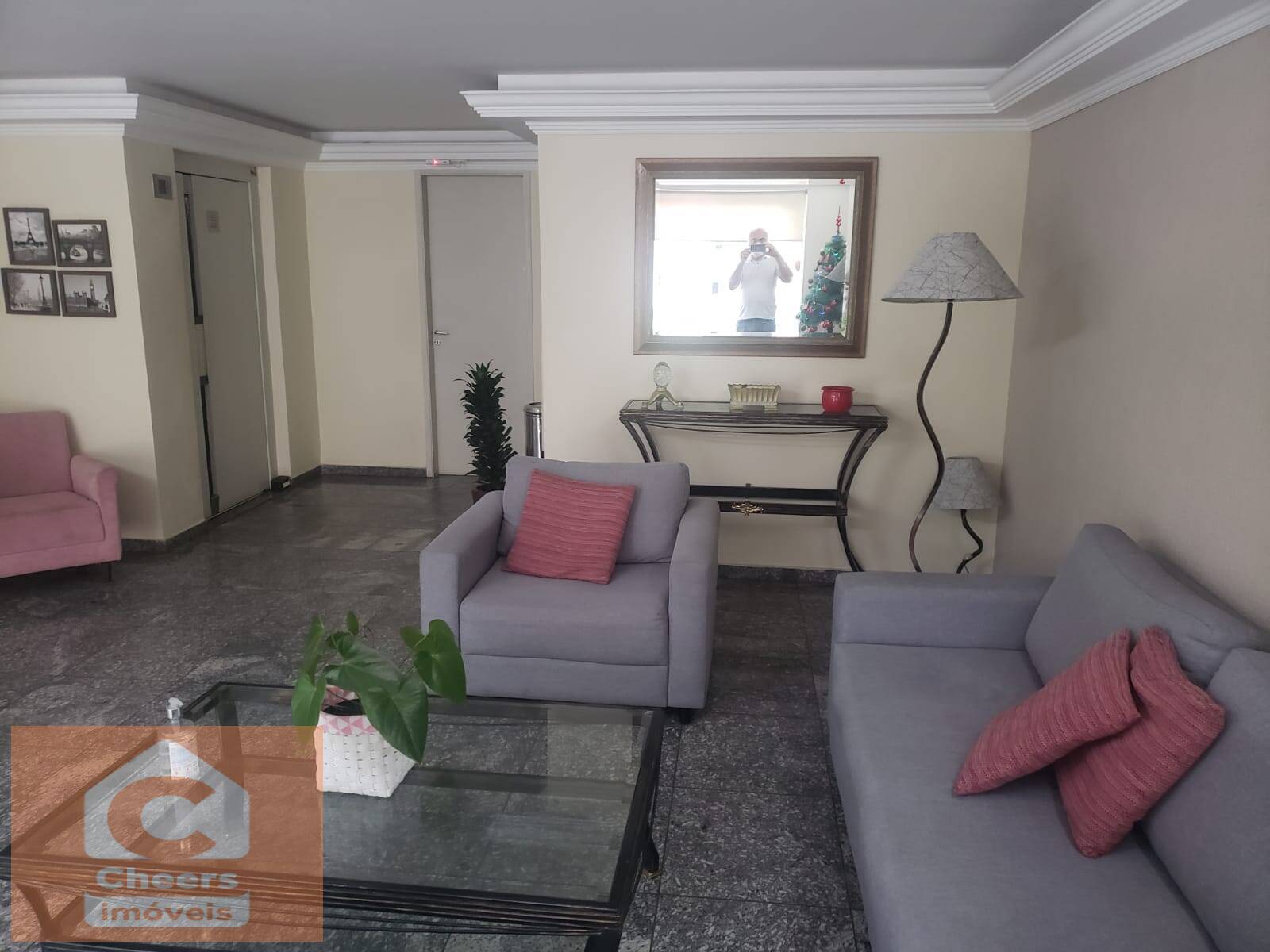 Apartamento para alugar com 2 quartos, 68m² - Foto 25