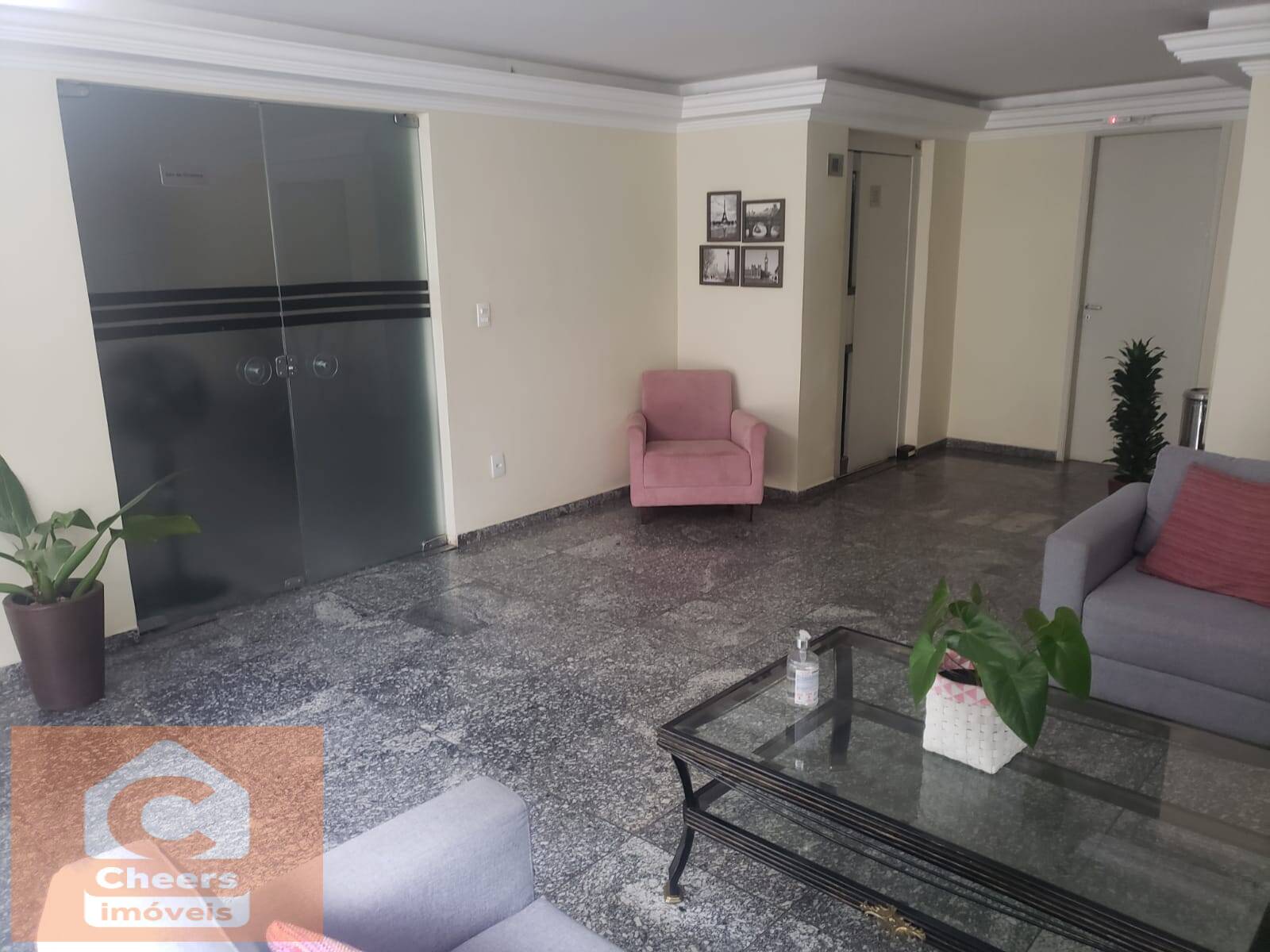 Apartamento para alugar com 2 quartos, 68m² - Foto 26