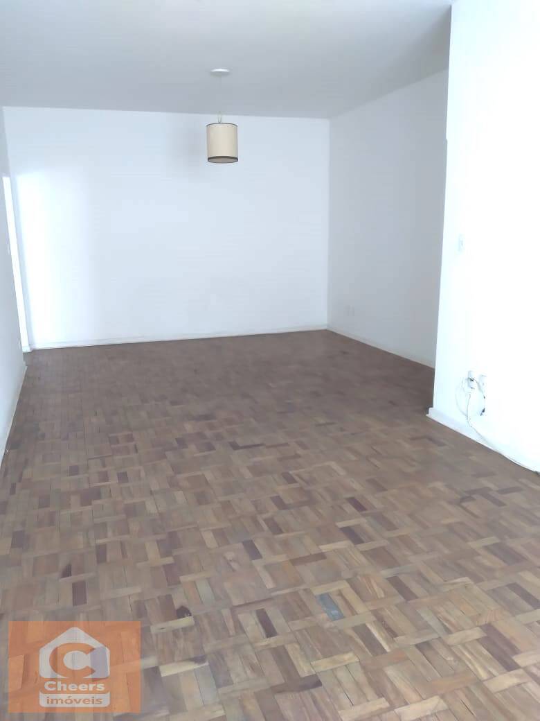 Apartamento à venda com 3 quartos, 113m² - Foto 1