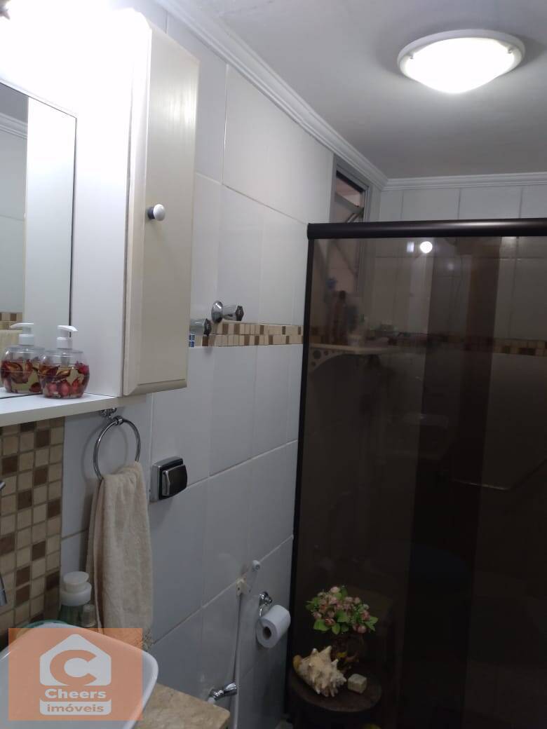 Apartamento à venda com 2 quartos, 60m² - Foto 13