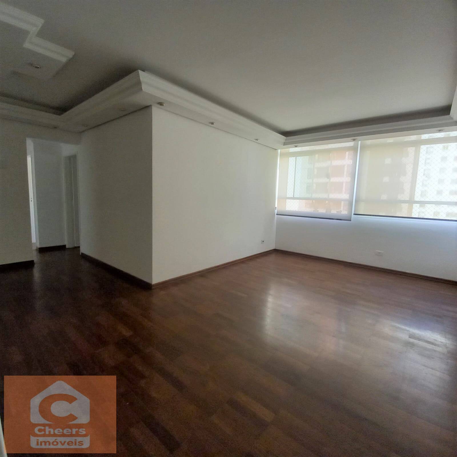 Apartamento para alugar com 3 quartos, 110m² - Foto 1