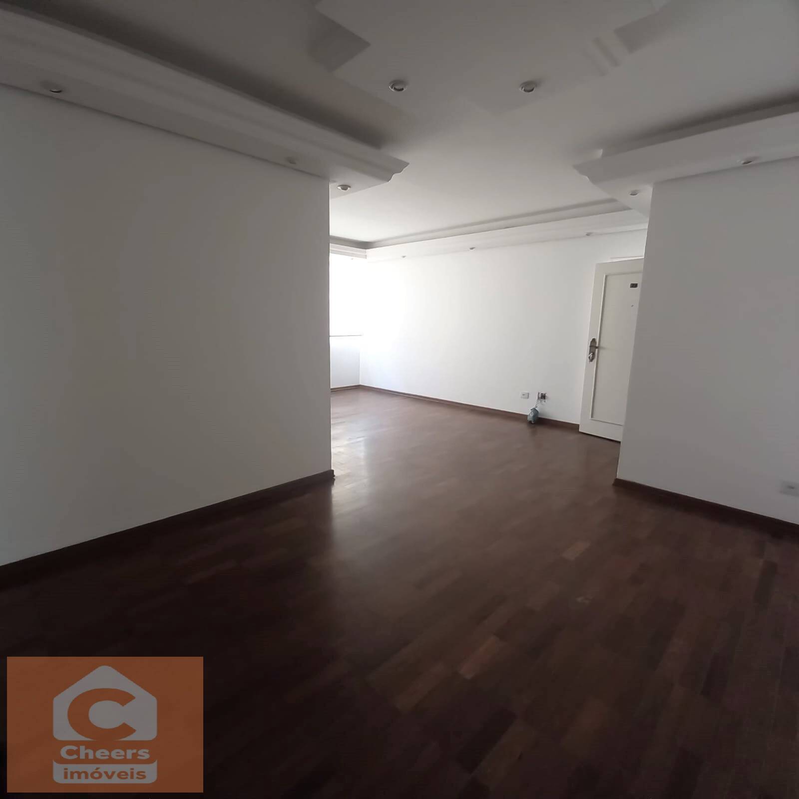 Apartamento para alugar com 3 quartos, 110m² - Foto 2