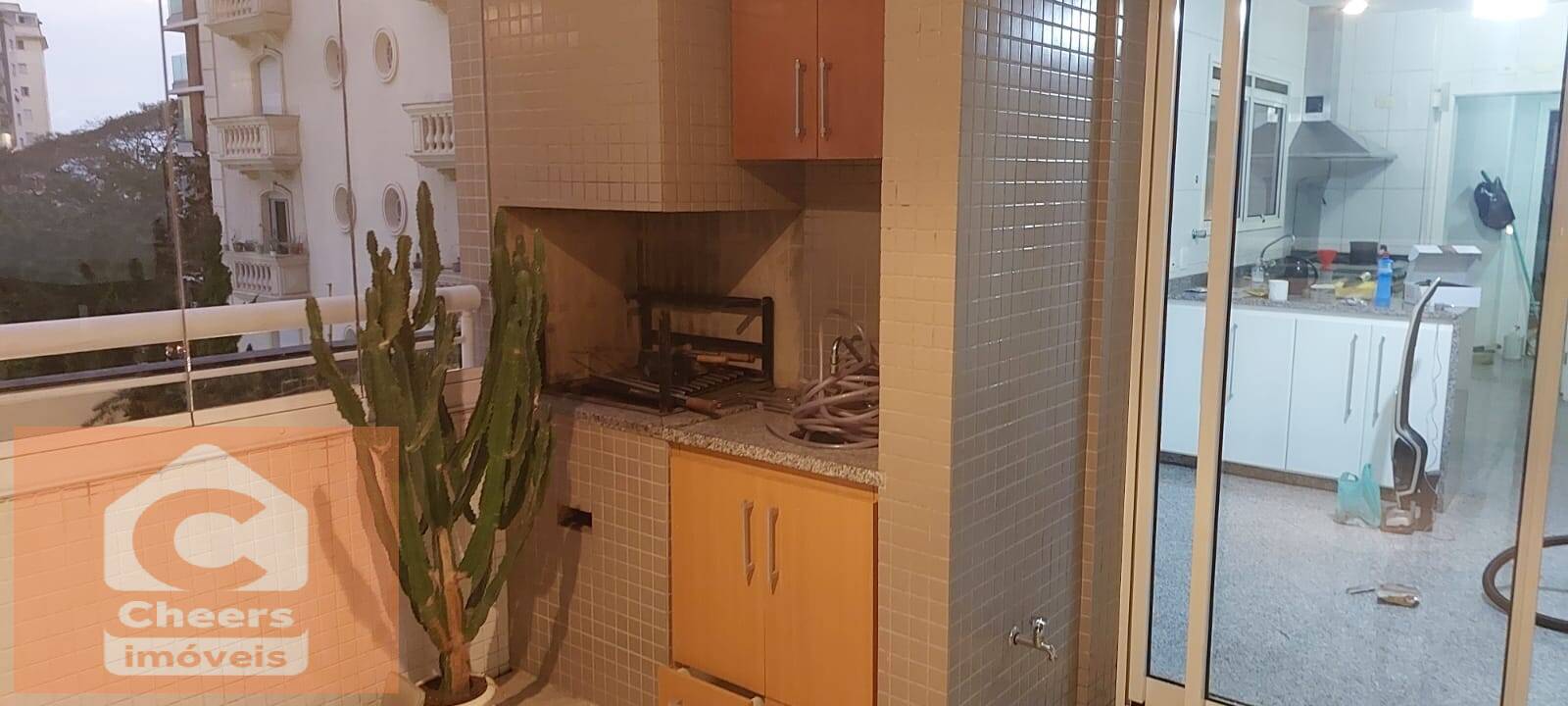 Apartamento à venda com 3 quartos, 265m² - Foto 4