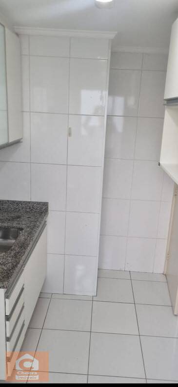 Apartamento para alugar com 2 quartos, 45m² - Foto 9