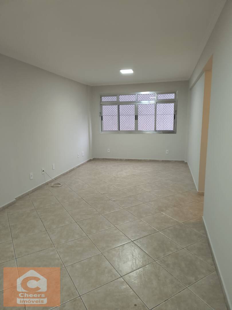 Apartamento à venda com 3 quartos, 108m² - Foto 1