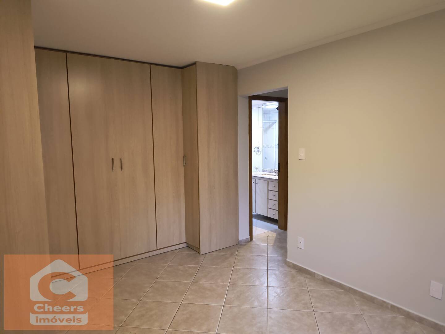 Apartamento à venda com 3 quartos, 108m² - Foto 4