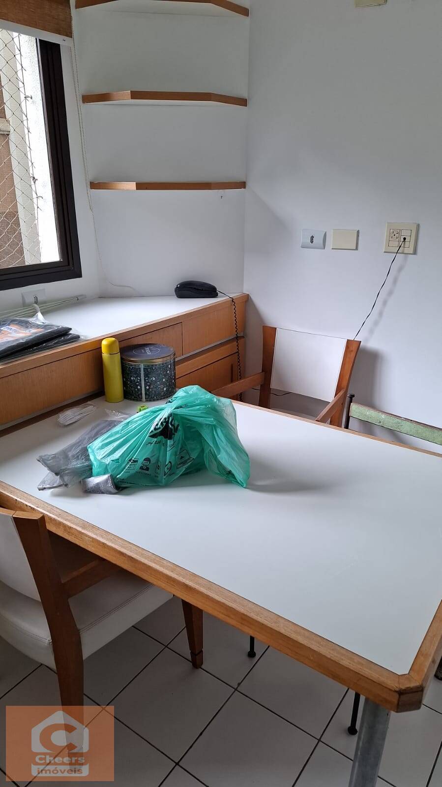 Apartamento para alugar com 3 quartos, 225m² - Foto 27