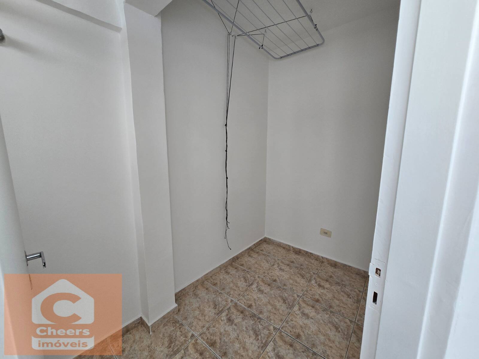Apartamento para alugar com 3 quartos, 120m² - Foto 27